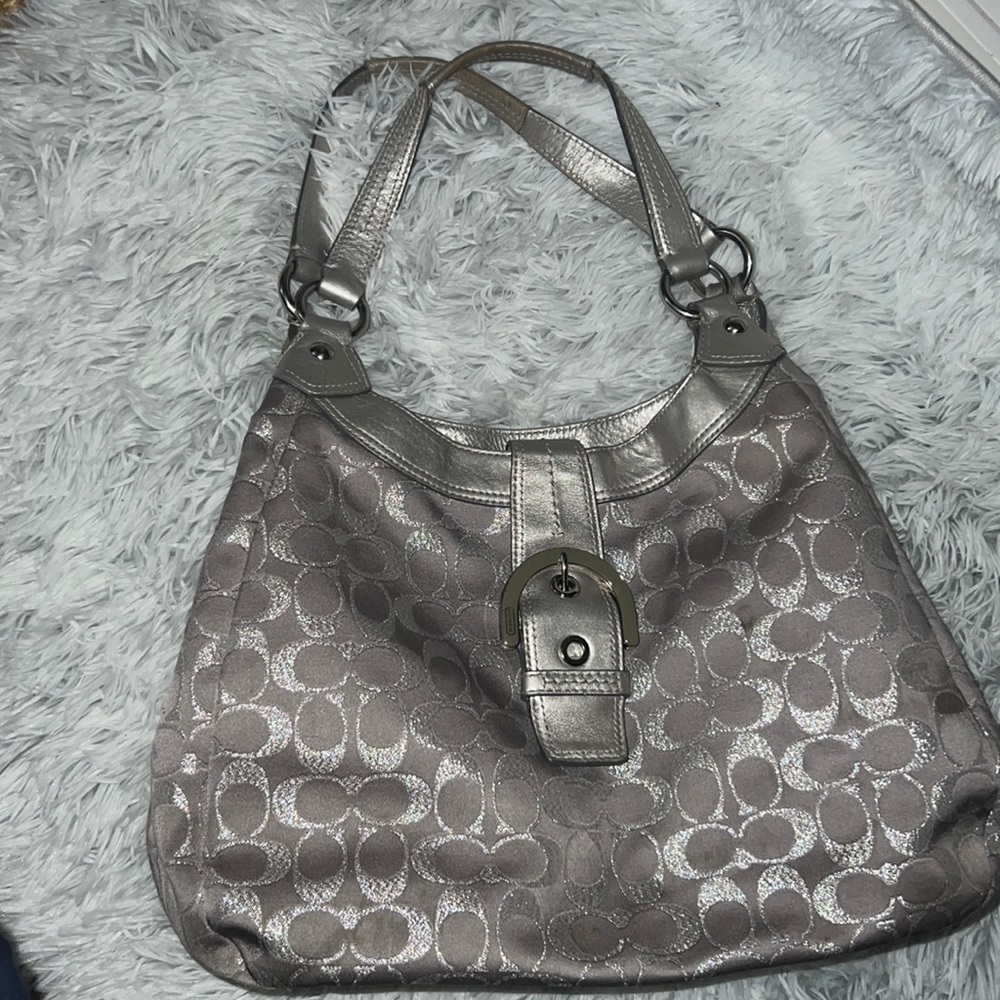COACH LYNN SHOULDER HOBO bag- SILVER- LILAC LINING - BUCKLE -No K1193-F18909